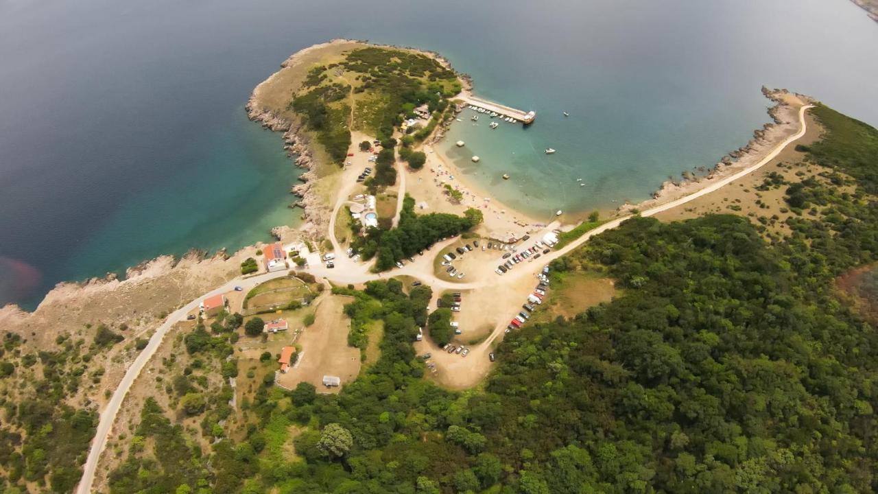 Holiday House Tos-Vila With Heated Pool Vrbnik (Primorje-Gorski Kotar) Exterior foto