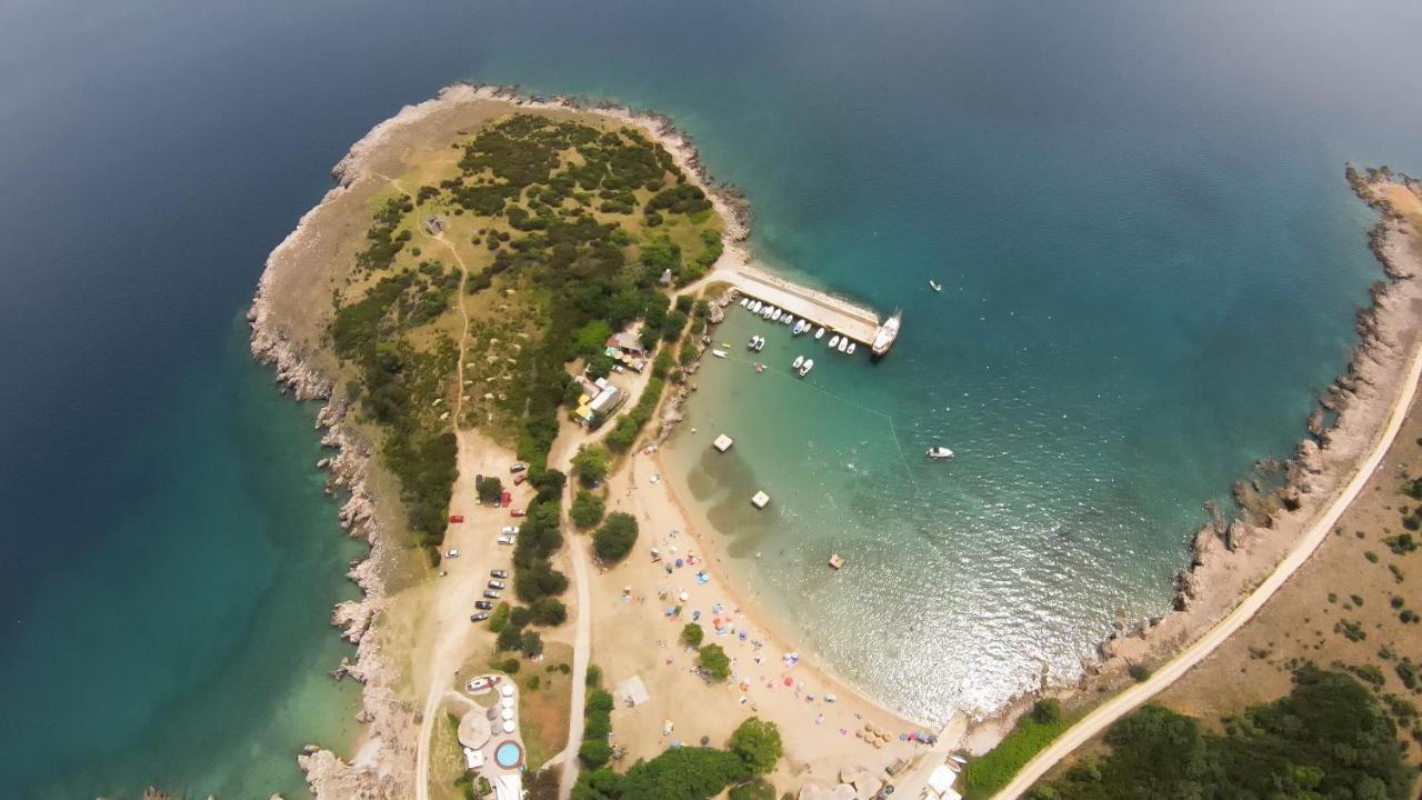 Holiday House Tos-Vila With Heated Pool Vrbnik (Primorje-Gorski Kotar) Exterior foto